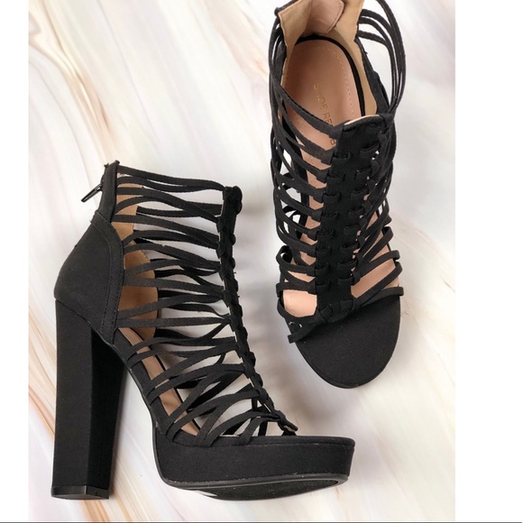 Black Gladiator Heels - Picture 5 of 5